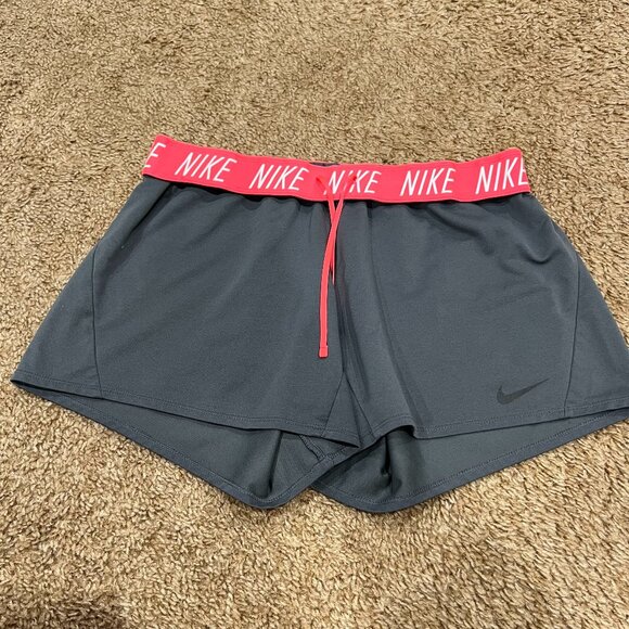 Nike Dri-Fit Shorts - Picture 1 of 5